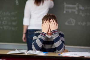 Matematica le-a creat probleme elevilor buzoieni de clasa a VIII-a la simularea Evaluării Naționale. Notele de 10 au fost însă mai multe decât la Limba și literatura română