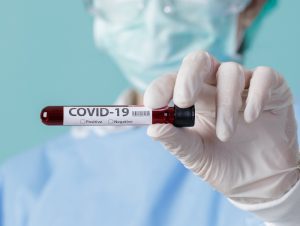 74 cazuri noi de persoane infectate cu SARS CoV-2