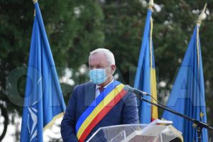 Foto / Primarul Constantin Toma, la ședința de învestire: „Îmi iau angajamentul că eu chiar îmi voi respecta jurământul”