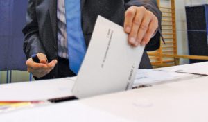 Au apărut primele liste de candidaţi pentru alegerile parlamentare