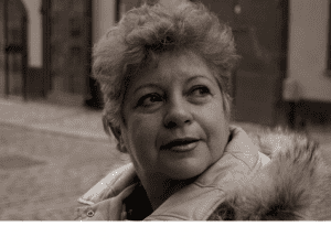 Șlefuitorii de cuvinte / Medalion literar – Daniela CRĂSNARU