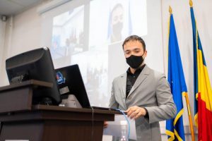 VIDEO | Un elev din Nehoiu, câștigător al concursului național de scurtmetraje ,,România fără corupție”