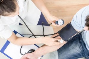 Medicii de familie repară ce strică Direcția de Sănătate Publică