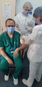 Medicul Adnan Al Aloul de la spitalul suport covid din Râmnicu Sărtat s-a vaccinat