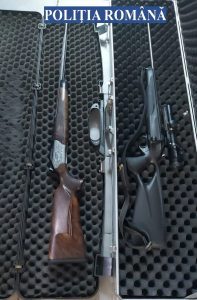 Ce au căutat polițiștii de la Arme la o pensiune din comuna Vernești