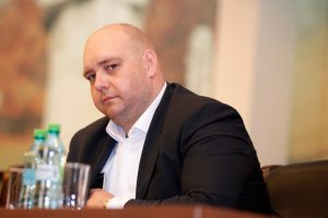 Fostul deputat Adrian Mocanu, pieton timp de un an?