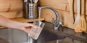 Compania de Apă: Clorinarea, etapă absolut necesară în procesul de tratare a apei