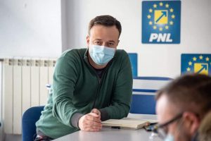 Declarație de presă Gabriel Avrămescu (PNL): „Nu mai merge cu opoziția ieftină în Parlament”