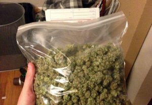Povestea afacerii bănoase cu cannabis din Spania a unor veri din Mărăcineni