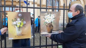 FOTO | Artă autentică… cu vedere la stradă