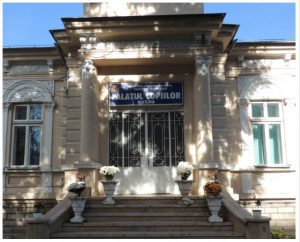 Cum vor funcționa de luni cercurile și cluburile pentru elevi