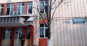 UPDATE Colegiul Eminescu se închide din cauza infectărilor cu noul coronavirus. 8 elevi și doi profesori cu SARS CoV2