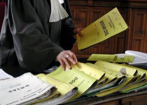 De ce se blochează la Tribunal procesele de insolvență