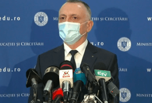 Vacanța de primăvară, extinsă. Evaluarea națională, după Bacalaureat