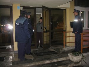 Boală veche a agenților de pază, tratată de polițiști cu amenzi!