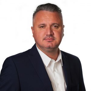 Lungu: „Educația și IMM-urile au nevoie de sprijin financiar de la Guvern”