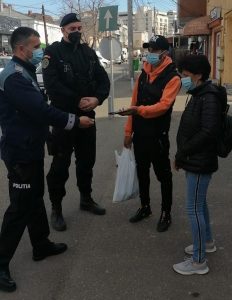 Cum și-a recuperat un tânăr, cu deficiențe de auz și de vorbire, telefonul mobil pe care îl pierduse pe stradă