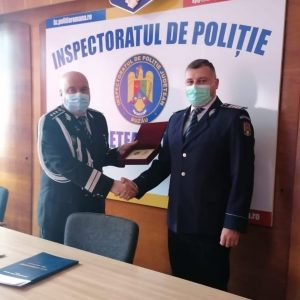 Cine este polițistul de onoare al județului Buzău și cum și-a ajutat colegii să rezolve două cazuri complicate