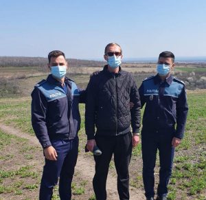 Apelul la 112 l-a salvat pe un tânăr din Vadu Sorești, rătăcit pe câmp în miez de noapte